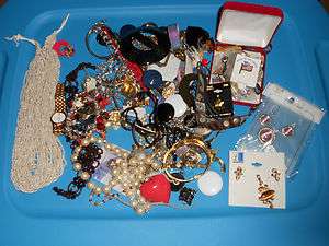 Aprox 3 Pounds New Vtg Costume Junk Jewelry Watches Crafts Wear Repair 