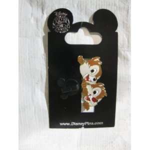  Disney Pin Chip and Dale Hanging On Edge Toys & Games