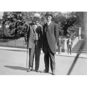  early 1900s photo Josephus Daniels & Henry Ford