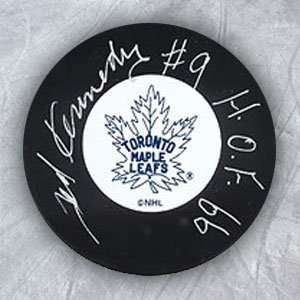  TEEDER KENNEDY Toronto Maple Leafs SIGNED Hockey Puck 