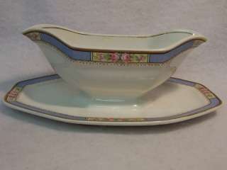 VINTAGE GRAVY BOAT   W.H. GRINDLEY & CO.   BOURNMOUTH PATTERN   One 