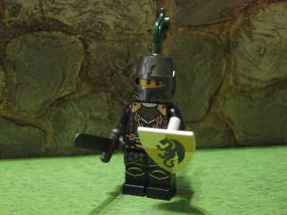 Lego Castle Kingdoms Mini Figure Dragon Knight with Sword and Shield 