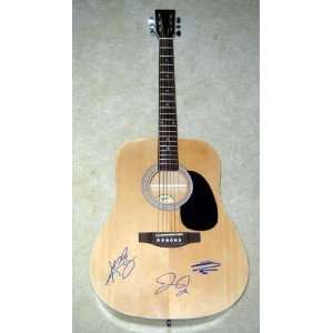 JONAS BROTHERS signed AUTOGRAPHED GUITAR *proof
