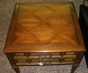 VINTAGE RETRO END TABLE OR NIGHTSTAND WITH DRAWER  