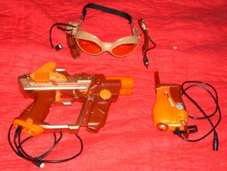 Tiger Electronics Lazer Tag Team Ops Orange Laser Gun, Goggles 