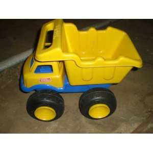  Hasbro Tonka Big Dump Truck Toy Toys & Games